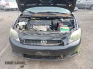 ✅ 2005 Scion tC • VIN: JTKDE177150058548 • Lot: 43715586. Wystawiony na IAAI z przebiegiem 240 172 mil. Bezpłatny archiwum sprzedaży aukcyjnych z USA i szczegółowy raport historii pojazdu na DreamBid. Zdjęcie 6.