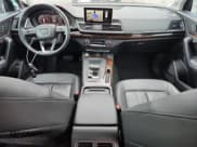 ✅ 2019 Audi Q5 Premium Plus • VIN: WA1BNAFY2K2113611 • Лот: 89528445. Опубликован ранее на Copart с пробегом 45 375 миль. Бесплатный доступ к архиву аукционных продаж из США и подробный отчёт об истории автомобиля на DreamBid. Изображение 8.