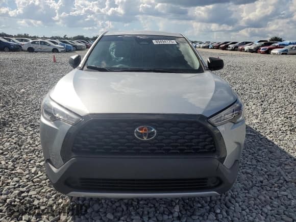 ✅ 2023 Toyota Corolla Cross L • VIN: 7MUAAAAG1PV042709 • Lot: 89494175. Listed on Copart with 32,892 mi. Free auction sales archive from the USA and detailed vehicle history report at DreamBid. Image 5.