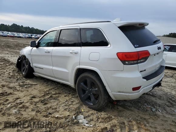 ✅ 2015 Jeep Grand Cherokee Altitude • VIN: 1C4RJFAG5FC632826 • Лот: 84296795. Опубликован ранее на Copart с пробегом 129 826 миль. Бесплатный доступ к архиву аукционных продаж из США и подробный отчёт об истории автомобиля на DreamBid. Изображение 2.