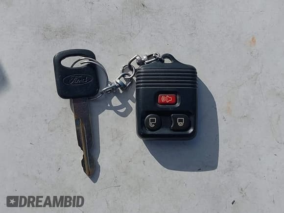 ✅ 2014 Ford Econoline Cargo Commercial • VIN: 1FTNE2ELXEDA21198 • Lot: 43516262. Listed on IAAI with 131,879 mi. Free auction sales archive from the USA and detailed vehicle history report at DreamBid. Image 11.