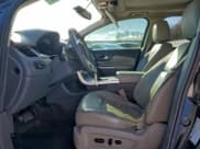 ✅ 2014 Ford Edge SEL • VIN: 2FMDK4JC8EBA74523 • Lot: 94907305. Wystawiony na Copart z przebiegiem 140 144 mil. Bezpłatny archiwum sprzedaży aukcyjnych z USA i szczegółowy raport historii pojazdu na DreamBid. Zdjęcie 7.