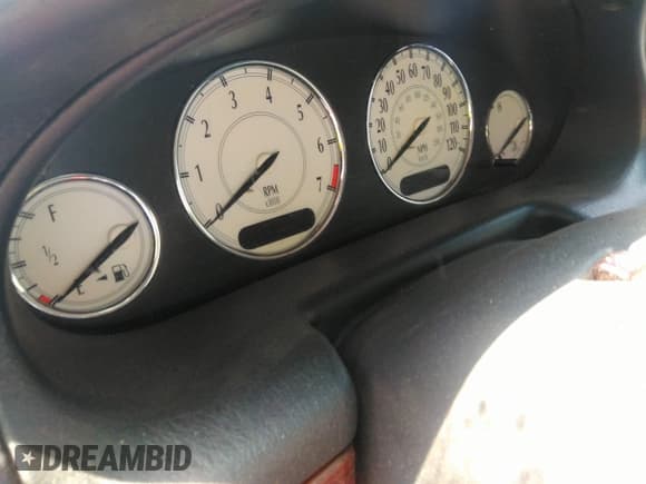 ✅ 2001 Chrysler 300M M • VIN: 2C3HE66GX1H698498 • Лот: 35065844. Опубликован ранее на IAAI с пробегом Не указан. Бесплатный доступ к архиву аукционных продаж из США и подробный отчёт об истории автомобиля на DreamBid. Изображение 7.