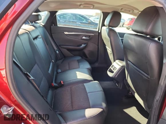 ✅ 2017 Chevrolet Impala LT • VIN: 2G1105SA7H9137972 • Лот: 86485995. Опубликован ранее на Copart с пробегом 98 792 миль. Бесплатный доступ к архиву аукционных продаж из США и подробный отчёт об истории автомобиля на DreamBid. Изображение 10.