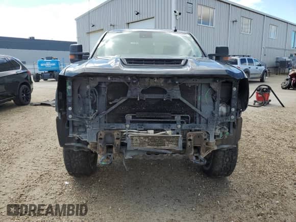 2017 Chevrolet Silverado 3500HD LTZ with VIN 1GC4K0EY3HF184708, listed as a Copart auction lot 68829495 with 251,642 mi miles and Salvage title. Bid and sale history available at DreamBid. Image 5.