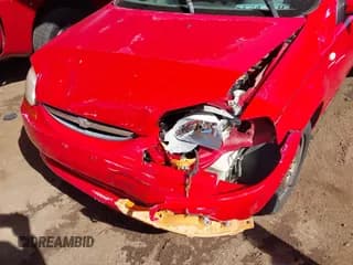 ✅ 2005 Chevrolet Aveo LS • VIN: KL1TD62605B463281 • Lot: 41681775. Wystawiony na IAAI z przebiegiem 147 901 mil. Bezpłatny archiwum sprzedaży aukcyjnych z USA i szczegółowy raport historii pojazdu na DreamBid. Zdjęcie 6.