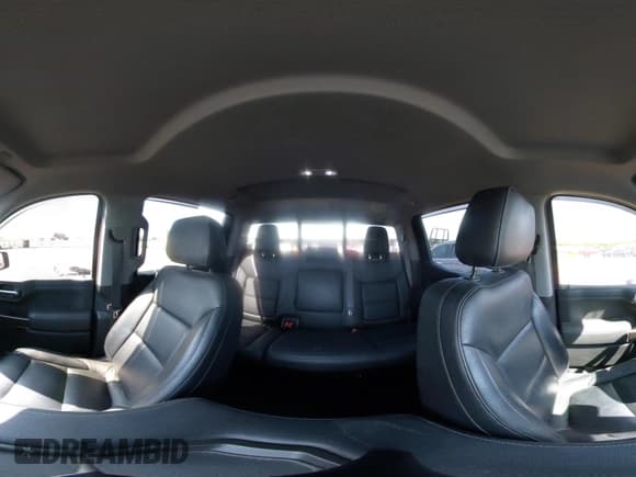 ✅ 2019 Chevrolet Silverado 1500 LT • VIN: 1GCUYDED0KZ156731 • Lot: 43013452. Wystawiony na IAAI z przebiegiem 61 357 mil. Bezpłatny archiwum sprzedaży aukcyjnych z USA i szczegółowy raport historii pojazdu na DreamBid. Zdjęcie 19.