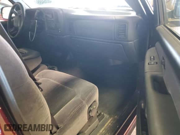 2002 Chevrolet Silverado 1500 LS with VIN 1GCEK14T52Z224244, listed as a Copart auction lot 46358495 with 167,200 mi miles and Clean title. Bid and sale history available at DreamBid. Image 11.