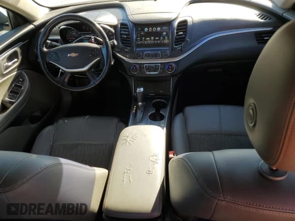 ✅ 2017 Chevrolet Impala LT • VIN: 2G1105SA5H9128980 • Лот: 75570264. Опубликован ранее на Copart с пробегом 130 862 миль. Бесплатный доступ к архиву аукционных продаж из США и подробный отчёт об истории автомобиля на DreamBid. Изображение 8.