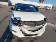 ✅ 2017 Nissan Maxima SR • VIN: 1N4AA6AP0HC369019 • Lot: 43240639. Wystawiony na IAAI z przebiegiem 127 662 mil. Bezpłatny archiwum sprzedaży aukcyjnych z USA i szczegółowy raport historii pojazdu na DreamBid. Zdjęcie 13.