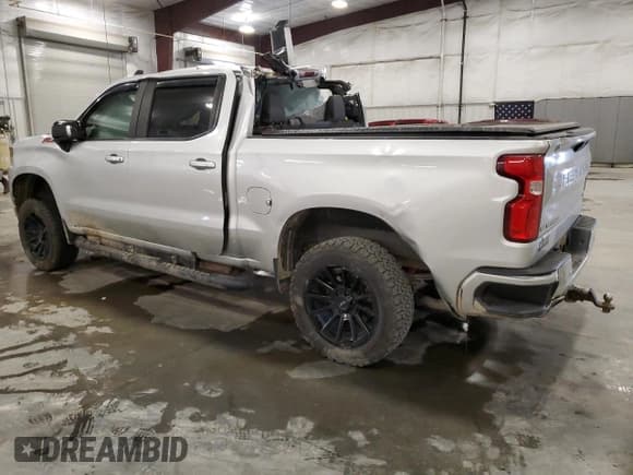 ✅ 2020 Chevrolet Silverado 1500 RST • VIN: 3GCUYEED5LG151368 • Лот: 92492845. Опубликован ранее на Copart с пробегом Не указан. Бесплатный доступ к архиву аукционных продаж из США и подробный отчёт об истории автомобиля на DreamBid. Изображение 2.