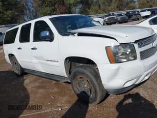 ✅ 2008 Chevrolet Suburban 1LT • VIN: 3GNFC16J38G163201 • Lot: 43884395. Listed on IAAI with Not provided. Free auction sales archive from the USA and detailed vehicle history report at DreamBid. Image 1.