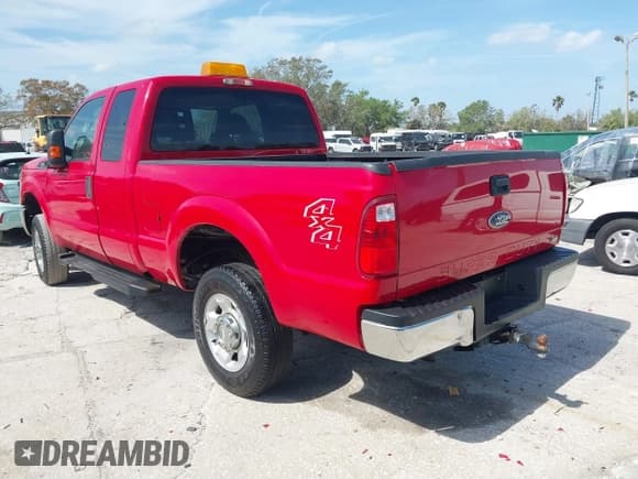 ✅ 2011 Ford F-250 XL • VIN: 1FT7X2B64BED07975 • Lot: 41900529. Wystawiony na IAAI z przebiegiem 74 010 mil. Bezpłatny archiwum sprzedaży aukcyjnych z USA i szczegółowy raport historii pojazdu na DreamBid. Zdjęcie 3.