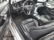 ✅ 2017 Mercedes-Benz C 300 • VIN: WDDWJ4KB1HF341032 • Lot: 56042725. Wystawiony na Copart z przebiegiem 193 634 mil. Bezpłatny archiwum sprzedaży aukcyjnych z USA i szczegółowy raport historii pojazdu na DreamBid. Zdjęcie 8.
