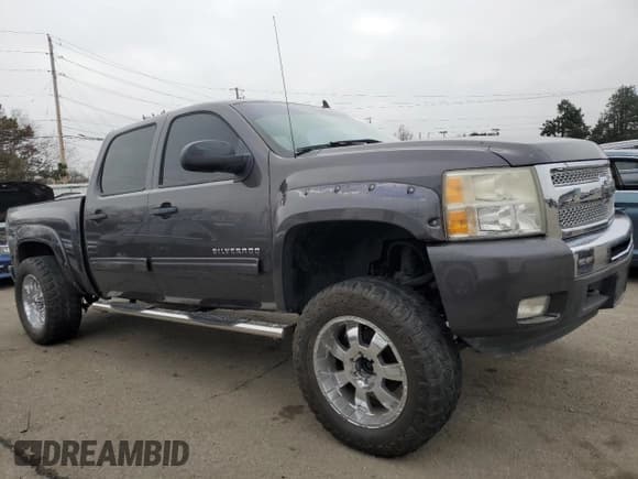 ✅ 2010 Chevrolet Silverado 1500 LT • VIN: 3GCRKSE38AG172452 • Лот: 85569654. Опубликован ранее на Copart с пробегом 151 811 миль. Бесплатный доступ к архиву аукционных продаж из США и подробный отчёт об истории автомобиля на DreamBid. Изображение 4.