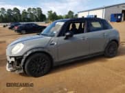 ✅ 2016 MINI Hardtop 4 Door • VIN: WMWXU1C51G2D09247 • Lot: 56202015. Listed on Copart with 64,367 mi. Free auction sales archive from the USA and detailed vehicle history report at DreamBid. Image 1.