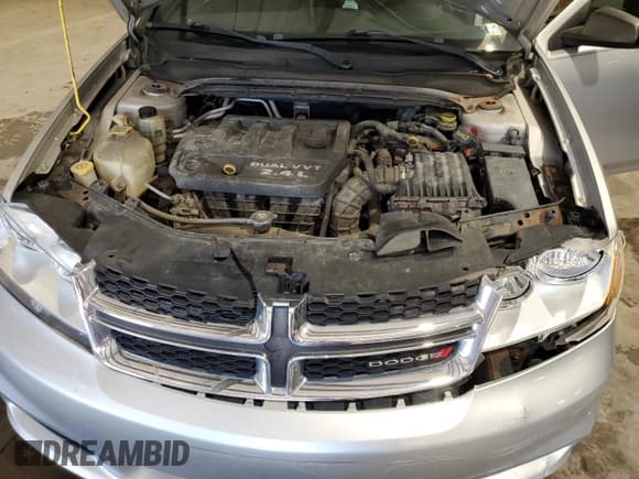 ✅ 2012 Dodge Avenger SE • VIN: 1C3CDZAB7CN237764 • Лот: 74636674. Опубликован ранее на Copart с пробегом 188 623 миль. Бесплатный доступ к архиву аукционных продаж из США и подробный отчёт об истории автомобиля на DreamBid. Изображение 11.