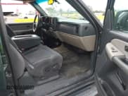 ✅ 2002 Chevrolet Suburban LT • VIN: 1GNEC16T42J156650 • Лот: 43419729. Опубликован ранее на IAAI с пробегом 192 039 миль. Бесплатный доступ к архиву аукционных продаж из США и подробный отчёт об истории автомобиля на DreamBid. Изображение 5.