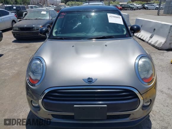 ✅ 2017 MINI Hardtop 4 Door Cooper • VIN: WMWXU1C36H2F77758 • Lot: 42500895. Listed on IAAI with 108,780 mi. Free auction sales archive from the USA and detailed vehicle history report at DreamBid. Image 12.