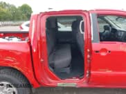 ✅ 2022 Nissan Frontier SV • VIN: 1N6ED1EKXNN659222 • Lot: 42958510. Listed on IAAI with 61,237 mi. Free auction sales archive from the USA and detailed vehicle history report at DreamBid. Image 8.