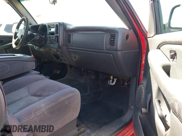 ✅ 2007 Chevrolet Silverado 1500 Work Truck • VIN: 1GCEC19X47Z164277 • Lot: 42536315. Listed on IAAI with 374,207 mi. Free auction sales archive from the USA and detailed vehicle history report at DreamBid. Image 5.