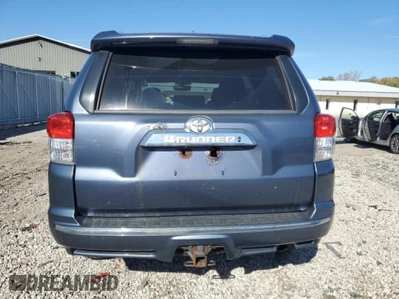 ✅ 2013 Toyota 4Runner SR5 • VIN: JTEBU5JR2D5129417 • Lot: 76901444. Listed on Copart with 254,697 mi. Free auction sales archive from the USA and detailed vehicle history report at DreamBid. Image 6.