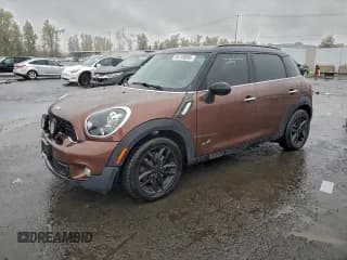 ✅ 2013 MINI Countryman S ALL4 • VIN: WMWZC5C51DWP33287 • Лот: 94749055. Опубликован ранее на Copart с пробегом 128 018 миль. Бесплатный доступ к архиву аукционных продаж из США и подробный отчёт об истории автомобиля на DreamBid. Изображение 1.