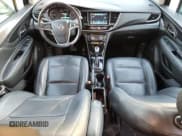 ✅ 2018 Buick Encore Premium • VIN: KL4CJHSM1JB689944 • Лот: 91009595. Опубликован ранее на Copart с пробегом 114 027 миль. Бесплатный доступ к архиву аукционных продаж из США и подробный отчёт об истории автомобиля на DreamBid. Изображение 8.