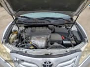 ✅ 2010 Toyota Camry • VIN: 4T1BF3EKXAU101085 • Lot: 94702765. Wystawiony na Copart z przebiegiem 48 231 mil. Bezpłatny archiwum sprzedaży aukcyjnych z USA i szczegółowy raport historii pojazdu na DreamBid. Zdjęcie 11.