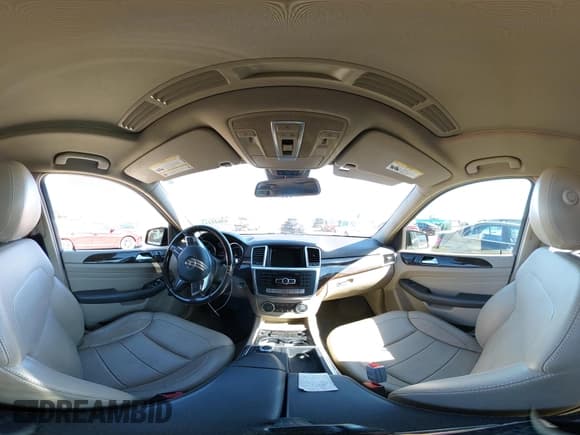 ✅ 2014 Mercedes-Benz M 350 • VIN: 4JGDA5JB1EA404580 • Lot: 43621213. Wystawiony na IAAI z przebiegiem 213 922 mil. Bezpłatny archiwum sprzedaży aukcyjnych z USA i szczegółowy raport historii pojazdu na DreamBid. Zdjęcie 19.