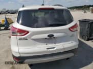 ✅ 2015 Ford Escape SE • VIN: 1FMCU0GX7FUA61749 • Лот: 84610555. Опубликован ранее на Copart с пробегом 164 831 миль. Бесплатный доступ к архиву аукционных продаж из США и подробный отчёт об истории автомобиля на DreamBid. Изображение 6.