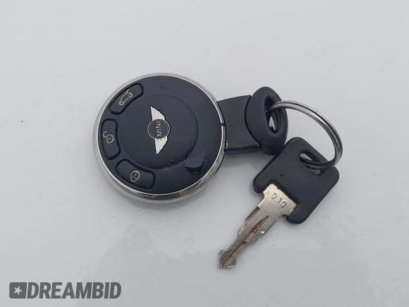 ✅ 2014 MINI Countryman S • VIN: WMWZC5C50EWP37672 • Лот: 43608947. Опубликован ранее на IAAI с пробегом Не указан. Бесплатный доступ к архиву аукционных продаж из США и подробный отчёт об истории автомобиля на DreamBid. Изображение 11.