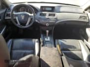 ✅ 2009 Honda Accord EX-L • VIN: 1HGCP36859A028067 • Лот: 92672115. Опубликован ранее на Copart с пробегом 143 771 миль. Бесплатный доступ к архиву аукционных продаж из США и подробный отчёт об истории автомобиля на DreamBid. Изображение 8.