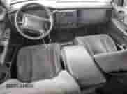 ✅ 2004 Dodge Dakota Sport • VIN: 1D7HG38K94S504357 • Лот: 42763975. Опубликован ранее на Copart с пробегом 196 577 миль. Бесплатный доступ к архиву аукционных продаж из США и подробный отчёт об истории автомобиля на DreamBid. Изображение 8.