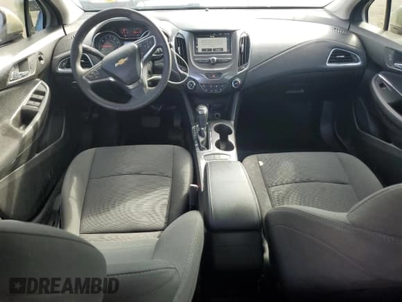 ✅ 2017 Chevrolet Cruze LT • VIN: 1G1BE5SM2H7190144 • Лот: 89699055. Опубликован ранее на Copart с пробегом 101 342 миль. Бесплатный доступ к архиву аукционных продаж из США и подробный отчёт об истории автомобиля на DreamBid. Изображение 8.