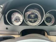 ✅ 2014 Mercedes-Benz C 250 • VIN: WDDGJ4HB1EG283988 • Lot: 86598175. Wystawiony na Copart z przebiegiem 139 842 mil. Bezpłatny archiwum sprzedaży aukcyjnych z USA i szczegółowy raport historii pojazdu na DreamBid. Zdjęcie 8.