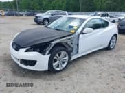 ✅ 2012 Hyundai Genesis Coupe Premium • VIN: KMHHT6KD1CU077160 • Lot: 42077970. Wystawiony na IAAI z przebiegiem 137 577 mil. Bezpłatny archiwum sprzedaży aukcyjnych z USA i szczegółowy raport historii pojazdu na DreamBid. Zdjęcie 18.