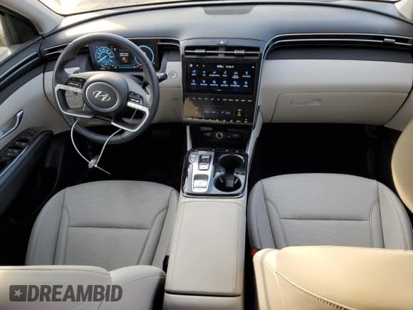 ✅ 2023 Hyundai Tucson SEL Convenience • VIN: KM8JFCA12PU122336 • Lot: 75092554. Wystawiony na Copart z przebiegiem 20 218 mil. Bezpłatny archiwum sprzedaży aukcyjnych z USA i szczegółowy raport historii pojazdu na DreamBid. Zdjęcie 8.