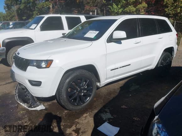 ✅ 2019 Jeep Grand Cherokee Upland • VIN: 1C4RJFAG4KC568014 • Lot: 43462908. Listed on IAAI with 77,727 mi. Free auction sales archive from the USA and detailed vehicle history report at DreamBid. Image 2.