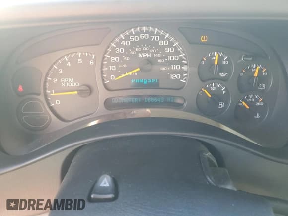 ✅ 2004 Chevrolet Suburban Z71 • VIN: 3GNFK16Z34G235632 • Лот: 87653815. Опубликован ранее на Copart с пробегом 188 643 миль. Бесплатный доступ к архиву аукционных продаж из США и подробный отчёт об истории автомобиля на DreamBid. Изображение 9.