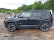 ✅ 2017 Jeep Renegade Trailhawk • VIN: ZACCJBCB3HPF32738 • Лот: 42206193. Опубликован ранее на IAAI с пробегом 142 797 миль. Бесплатный доступ к архиву аукционных продаж из США и подробный отчёт об истории автомобиля на DreamBid. Изображение 14.