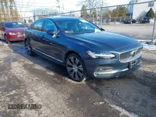 ✅ 2023 Volvo S90 • VIN: LVY062MA3PP319142 • Лот: 41605083. Опубликован ранее на IAAI с пробегом 12 559 миль. Бесплатный доступ к архиву аукционных продаж из США и подробный отчёт об истории автомобиля на DreamBid. Изображение 1.