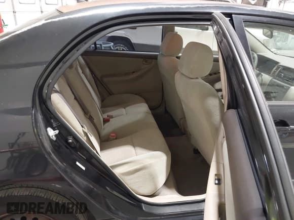 ✅ 2006 Toyota Corolla S • VIN: 1NXBR32E56Z734915 • Lot: 43882210. Wystawiony na IAAI z przebiegiem 232 874 mil. Bezpłatny archiwum sprzedaży aukcyjnych z USA i szczegółowy raport historii pojazdu na DreamBid. Zdjęcie 8.