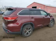 ✅ 2017 Toyota Highlander Hybrid LE • VIN: 5TDBGRFHXHS027902 • Лот: 78424313. Опубликован ранее на Copart с пробегом 325 701 миль. Бесплатный доступ к архиву аукционных продаж из США и подробный отчёт об истории автомобиля на DreamBid. Изображение 3.