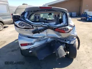 ✅ 2018 Chevrolet Bolt EV LT • VIN: 1G1FW6S06J4134376 • Lot: 75862384. Wystawiony na Copart z przebiegiem 26 395 mil. Bezpłatny archiwum sprzedaży aukcyjnych z USA i szczegółowy raport historii pojazdu na DreamBid. Zdjęcie 6.