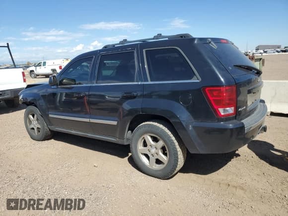 ✅ 2005 Jeep Grand Cherokee Limited • VIN: 1J8HR58205C573216 • Лот: 80379305. Опубликован ранее на Copart с пробегом 204 765 миль. Бесплатный доступ к архиву аукционных продаж из США и подробный отчёт об истории автомобиля на DreamBid. Изображение 2.