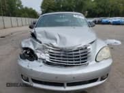 ✅ 2006 Chrysler PT Cruiser Touring • VIN: 3C3JY55X76T241831 • Lot: 81490115. Wystawiony na Copart z przebiegiem 121 868 mil. Bezpłatny archiwum sprzedaży aukcyjnych z USA i szczegółowy raport historii pojazdu na DreamBid. Zdjęcie 5.