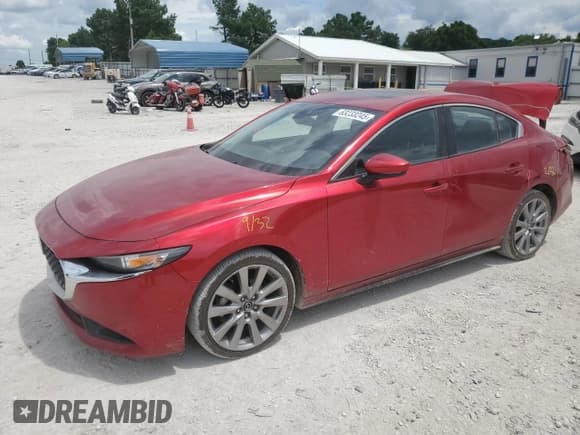 ✅ 2021 Mazda 3 Preferred • VIN: JM1BPACL8M1317654 • Lot: 63233245. Listed on Copart with 80,623 mi. Free auction sales archive from the USA and detailed vehicle history report at DreamBid. Image 1.