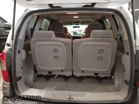 ✅ 2004 Pontiac Montana • VIN: 1GMDU03E74D167012 • Lot: 42211676. Listed on IAAI with 135,644 mi. Free auction sales archive from the USA and detailed vehicle history report at DreamBid. Image 17.