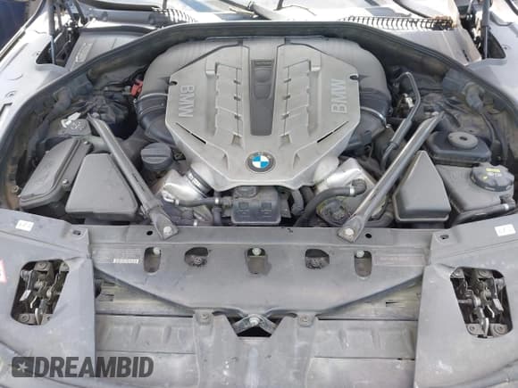 ✅ 2011 BMW 7 Series 750Li • VIN: WBAKB8C55BC852304 • Лот: 42017467. Опубликован ранее на IAAI с пробегом 116 530 миль. Бесплатный доступ к архиву аукционных продаж из США и подробный отчёт об истории автомобиля на DreamBid. Изображение 10.